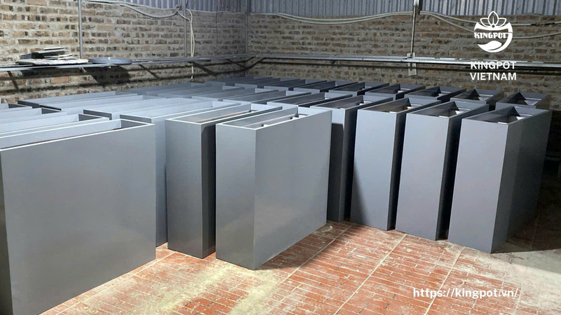 Chậu cong - Chậu Composite Kingpot -  Công Ty Cổ Phần Kingpot Việt Nam